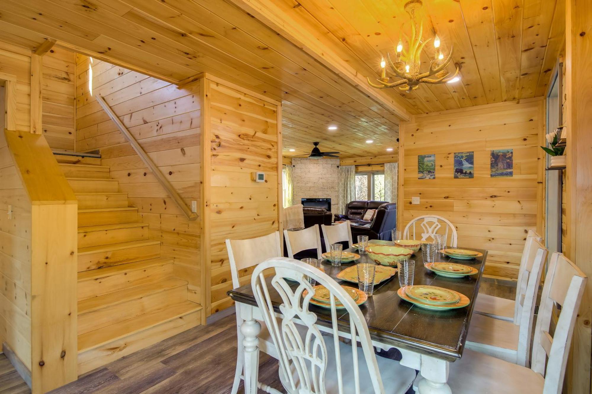 Gatlinburg Cabin With Game Room, Hot Tub And Mtn Views Extérieur photo